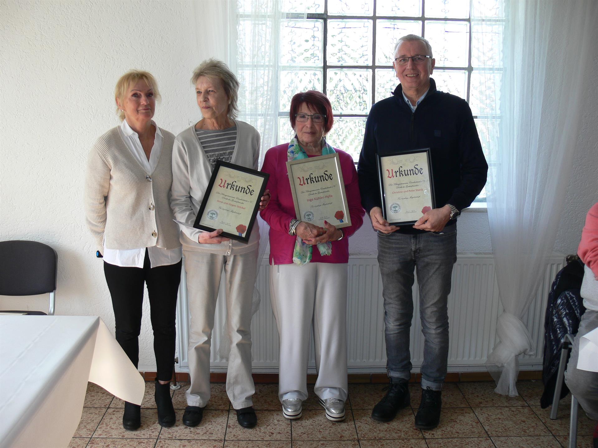 Manfred Loomann zum Vereinskassierer im Kleingärtnerverein "Emscherbruch" wiedergewählt.